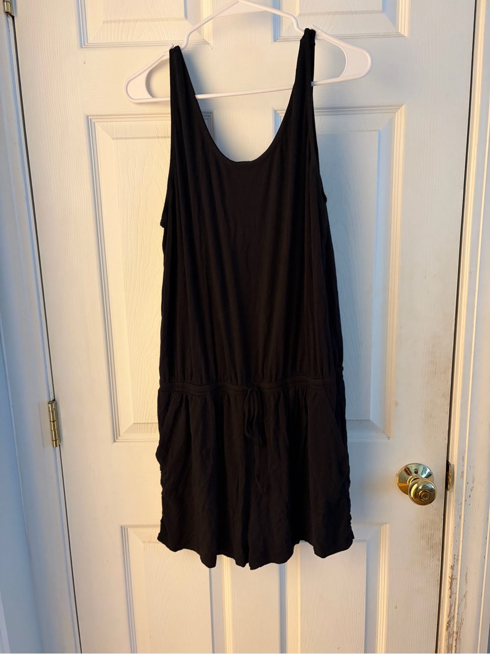Women's Black Scoop Neck Casual Dress
